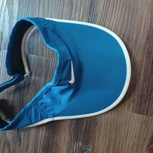 Nike sun visor